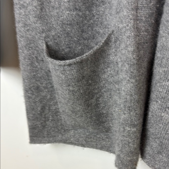 Vince Grey Cashmere Cardigan Sweater Open Front Knit Size Small - Picture 3 of 9